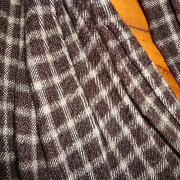 Long Fringed Scarf Brown Tan Checked Soft - Picture 4 of 4